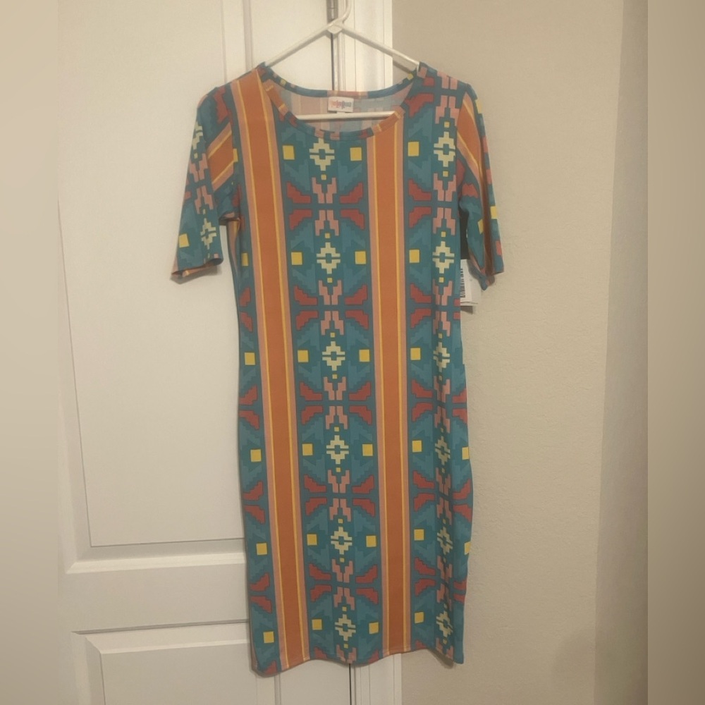 LuLaRoe Julia dress size small
